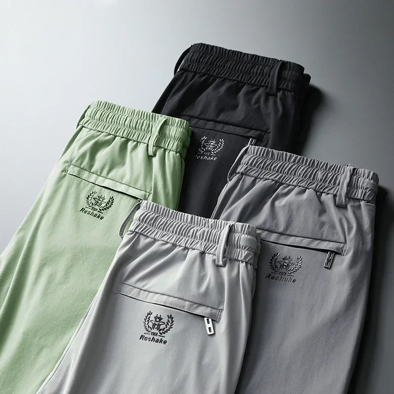 [COMPRÁ 1 Y LLEVATE 3] Pantalón Zenith™ de Seda Fría con Efecto Refrescante — Tecnología, Estilo y Confort Máximo en una sola prenda